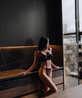 Проститутка Эвелина